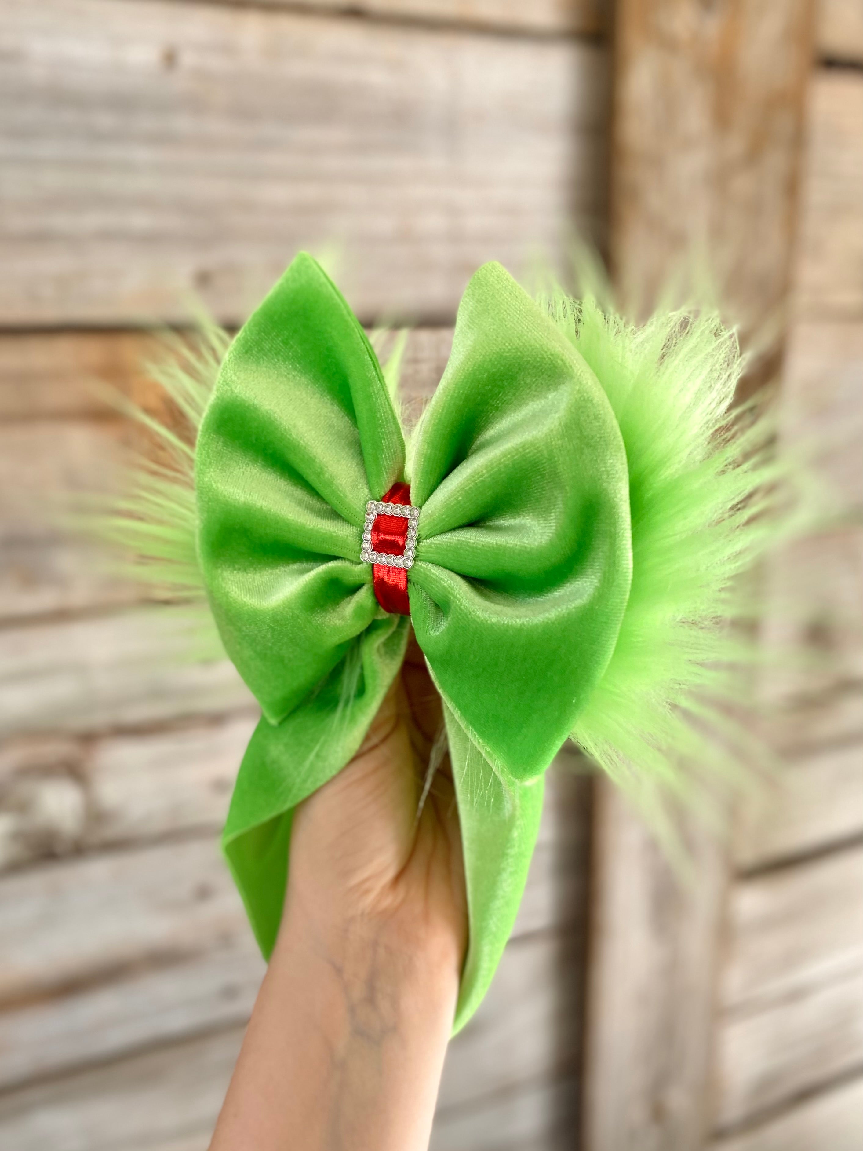 CHRISTMAS FUR BOWS